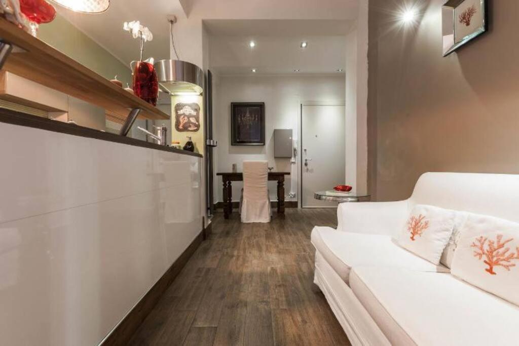 Apartament Lily'S - Near Harbor And Downtown With Terrace - Italy Flat Vacation Genua Zewnętrze zdjęcie