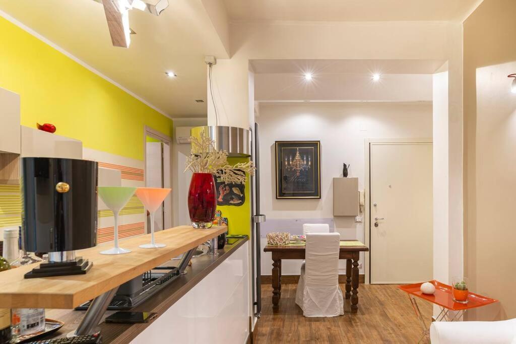 Apartament Lily'S - Near Harbor And Downtown With Terrace - Italy Flat Vacation Genua Zewnętrze zdjęcie