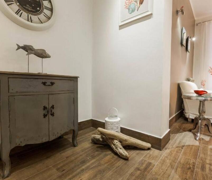 Apartament Lily'S - Near Harbor And Downtown With Terrace - Italy Flat Vacation Genua Zewnętrze zdjęcie
