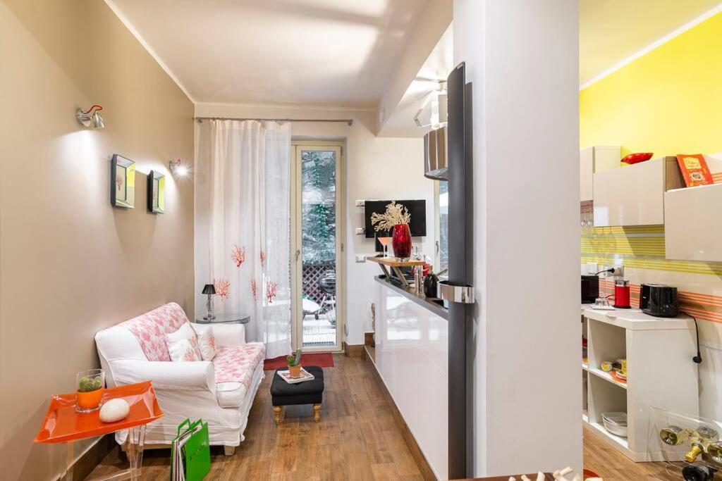 Apartament Lily'S - Near Harbor And Downtown With Terrace - Italy Flat Vacation Genua Zewnętrze zdjęcie