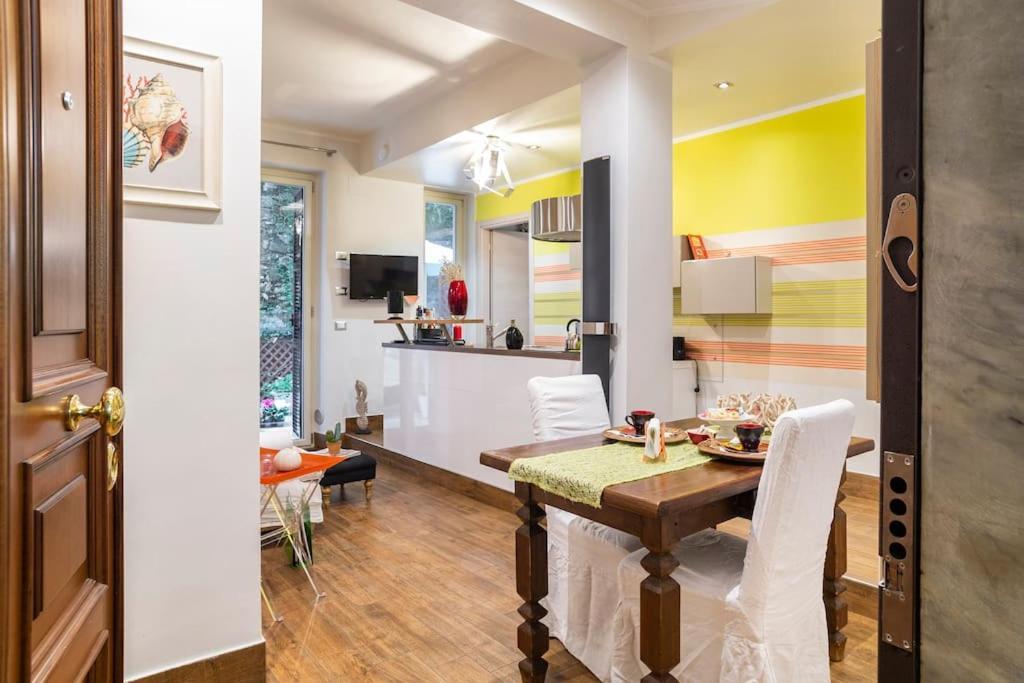Apartament Lily'S - Near Harbor And Downtown With Terrace - Italy Flat Vacation Genua Zewnętrze zdjęcie