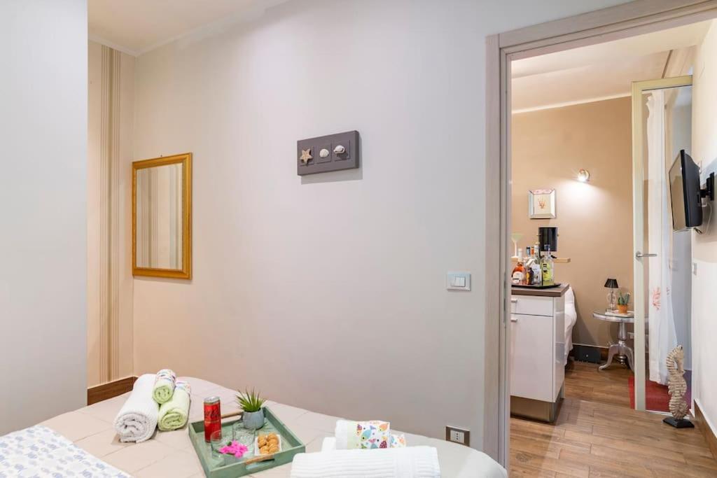 Apartament Lily'S - Near Harbor And Downtown With Terrace - Italy Flat Vacation Genua Zewnętrze zdjęcie